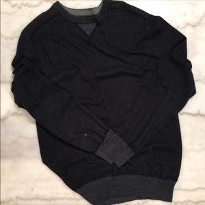 Navy/gray sweatshirt